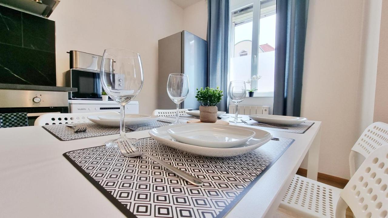 Chez Jm - Calme - Chic - Fibre - Relax Bnb Mulhouse Exteriör bild